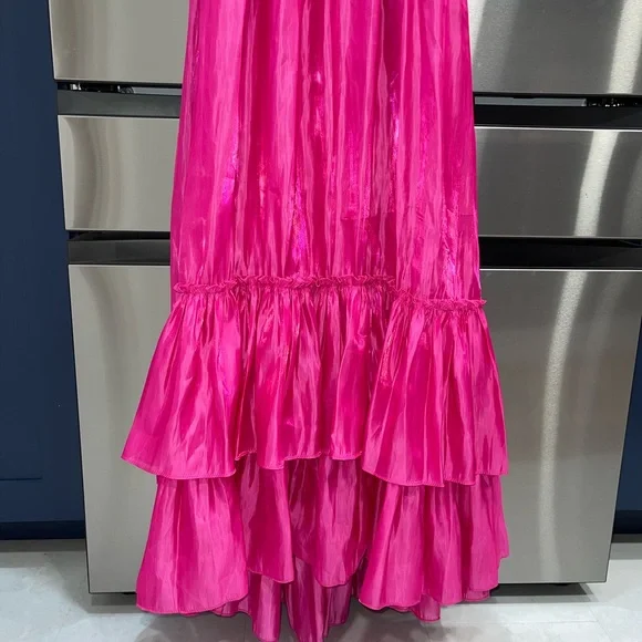 Lulus size large dress. Brand new, never worn. Tags on. - Picture 4 of 5